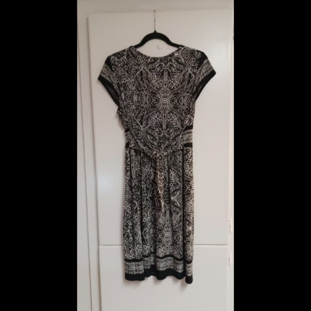 Nwot City Triangles Dress size L - Picture 6 of 7